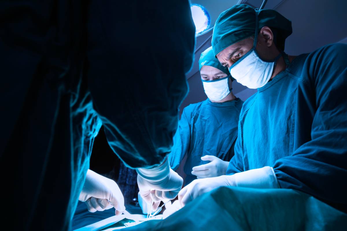 Considerations for Surgery Patients with Muscle Tremor 